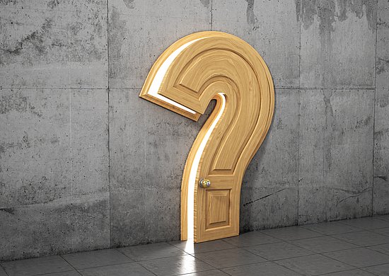 Hölzerne Fragezeichentür