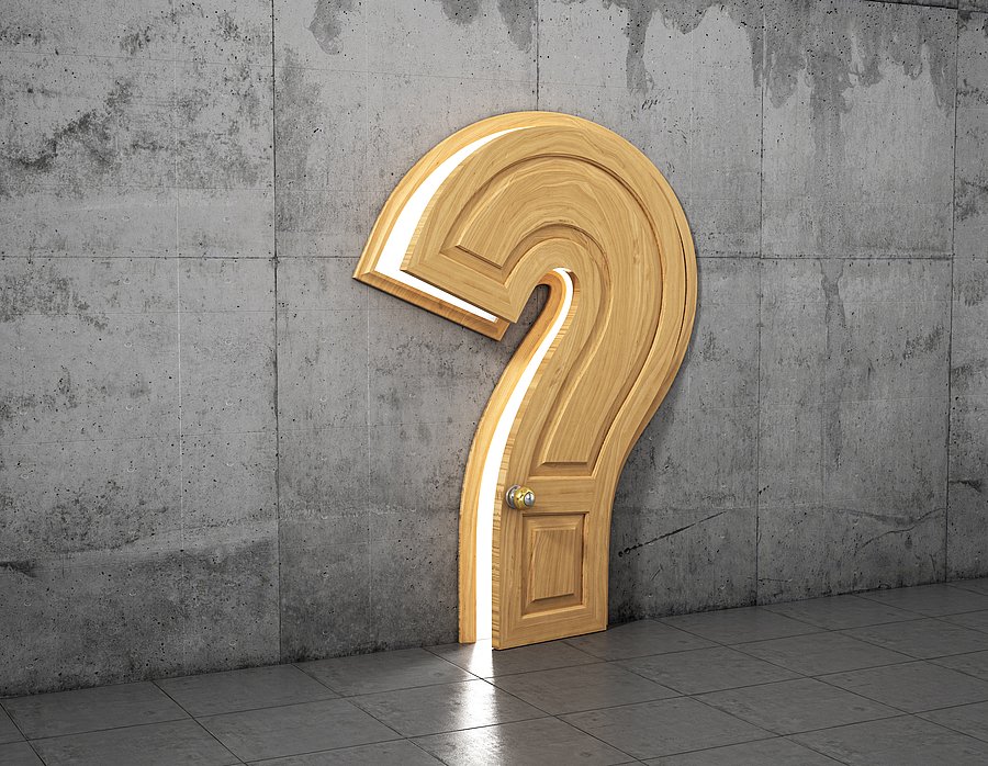 Hölzerne Fragezeichentür